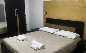 Home Colors Apartment